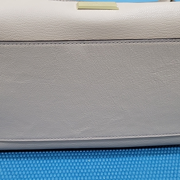 Kate Spade Hand Bag - Picture 9 of 10
